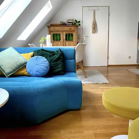 شقة Cozy, Quite & Central Studio *